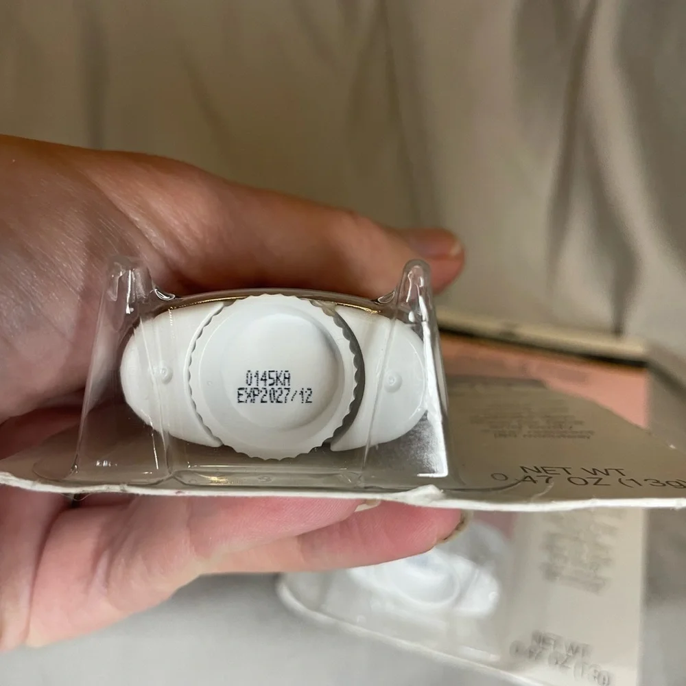 Neutrogena sunscreen stick